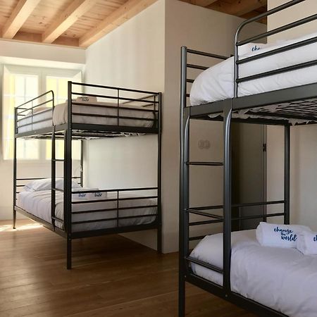 Change The World Hostels - Coimbra - Almedina Eksteriør billede