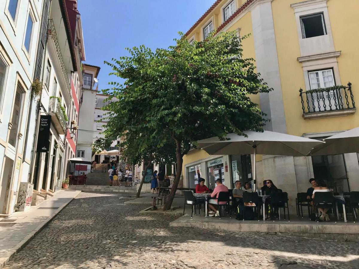 Change The World Hostels - Coimbra - Almedina Eksteriør billede